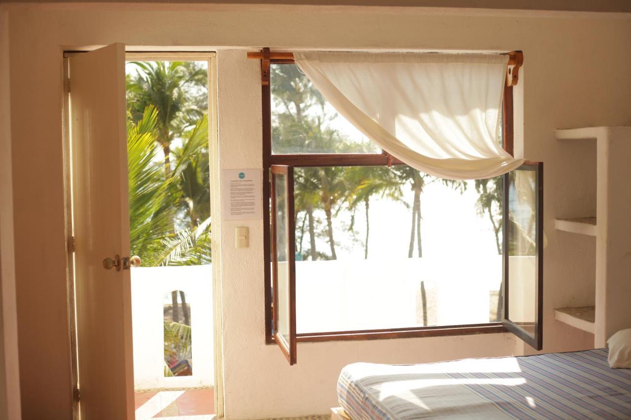 Hostel La Coral Beach House Puerto Escondido  Exterior foto