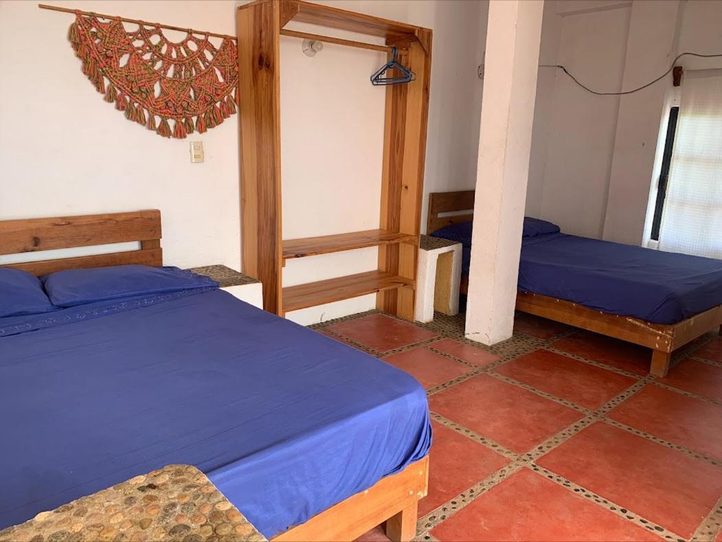 Hostel La Coral Beach House Puerto Escondido  Exterior foto